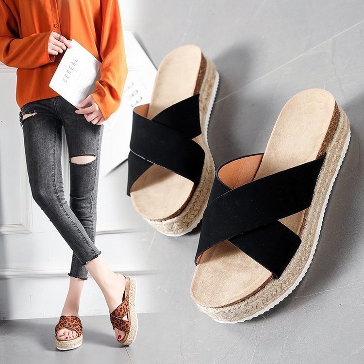 Thick-soled Comfortable Large Size Outdoor Slippers